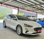 電子手煞車 / 抬頭顯示器 / CarPlay / 定速巡航 / B&O音響