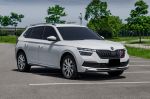 豪華動能版 里程僅3萬 ACC 跟車 車偏 免鑰匙 摸門 電尾門 CARPLAY