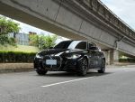抬頭顯示器、H/K音響、電動尾...