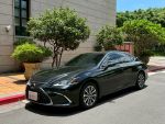 2022/23 Lexus ES300h 豪華版 棋勝
