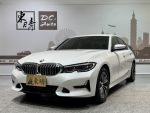 2021 BMW 318i luxury 總代理...