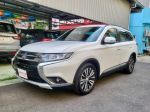 原廠認證中試乘車,開啟全家舒適/ 安全駕馭之旅,低里程 延長保固