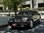 『實車實價』GLA200 總代理 電尾 免鑰匙 雙電動椅 全景天窗 定速