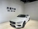 【杰運台北】 2020 Volvo V60 T6 電動天窗 衛星導航 免鑰匙啟動