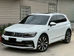 丹拿環繞音響、抬頭顯示、數位儀錶板、全景天窗、ACC自動跟車、360環景