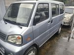 三菱8人座.廂型車.跑1萬8千公里