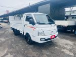 正2024年 小霸王 框式 自排 升降尾門 一手車僅跑兩萬公里!