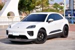 2024 Porsche Macan 4 Electri...