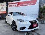 Lexus 一向保值，IS 更是熱門款 ...