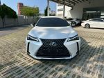 LEXUS 小許 高雄原廠認證中古車 日系優雅小休旅!豐富選配買到賺到!