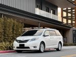 2016 Toyota Sienna 3.5 XLE ...