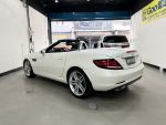 2017 SLC200 AMG 玻璃頂 僅跑...