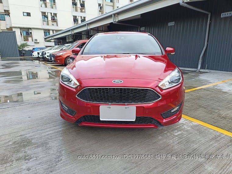 嚴選專區 - Ford Focus 5D 2018年二手車 43.8萬 台南市-福特原廠認證中古車 | 8891汽車