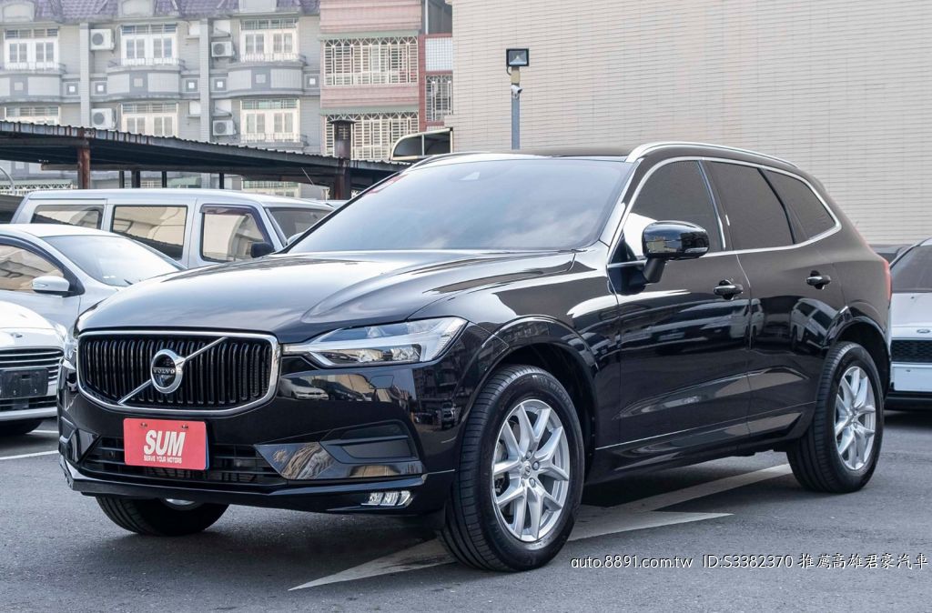 嚴選專區 Volvo 富豪 Xc60 君豪汽車～xc60 B5輕油電pa智駕全景天窗環景acc跟車僅跑3萬多原廠保固中